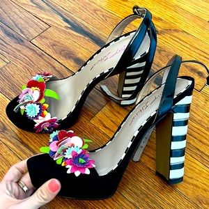 Floral Betsy Johnson Pumps